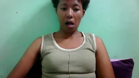 noella711128 online show from 10-27-25, 05:17