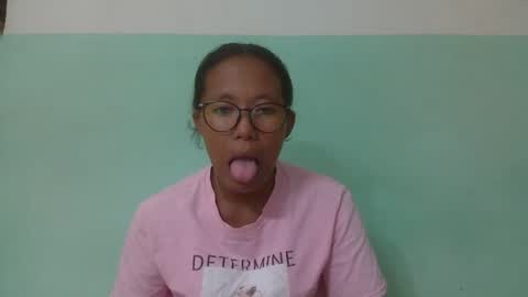 Snapshot of noellah chatting on 03-02-25, 05:14 noellah online show from 03-02-25, 05:14