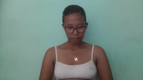 Snapshot of noellah chatting on 03-04-25, 12:55 noellah online show from 03-04-25, 12:55