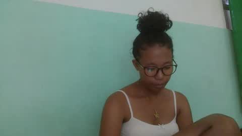 Snapshot of noellah chatting on 03-05-25, 12:44 noellah online show from 03-05-25, 12:44