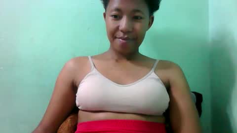 Snapshot of noellah chatting on 09-28-25, 05:24 noellah online show from 09-28-25, 05:24