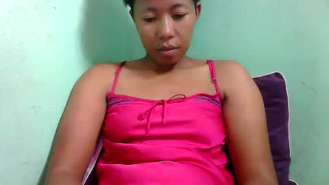 Snapshot of noellah chatting on 10-23-25, 06:56 noellah online show from 10-23-25, 06:56