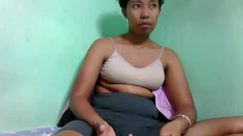 Snapshot of noellah chatting on 10-31-25, 07:04 noellah online show from 10-31-25, 07:04