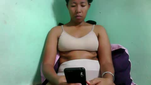 Snapshot of noellah chatting on 11-02-25, 03:47 noellah online show from 11-02-25, 03:47