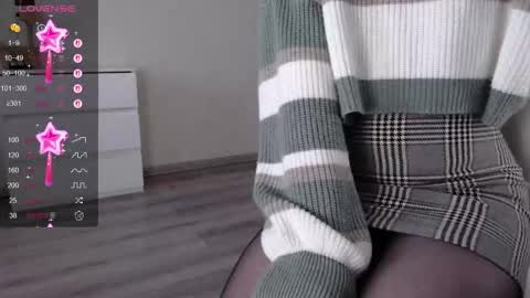 noelleneptune online show from 09-20-25, 10:38