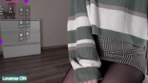 noelleneptune online show from 04-24-26, 09:17