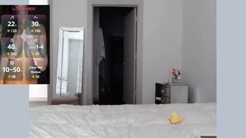 Noelles online show from 02-15-25, 09:48