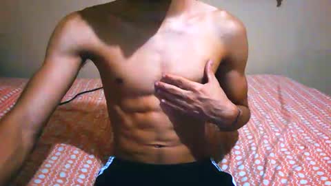 Snapshot of nofacebaby_ chatting on 12-19-25, 08:05 nofacebaby_ online show from 12-19-25, 08:05