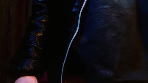 Noha Thomson online show from 11-07-25, 06:35