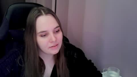 Snapshot of noir_ember_ chatting on 03-09-26, 04:00 noir_ember_ online show from 03-09-26, 04:00