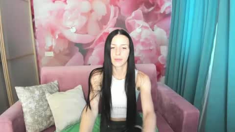 Snapshot of noirdiva chatting on 07-05-26, 06:09 NoirDiva online show from 07-05-26, 06:09