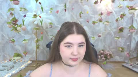 Snapshot of noirwhisper chatting on 05-01-26, 06:23 noirwhisper online show from 05-01-26, 06:23