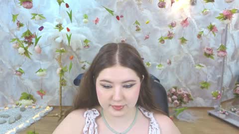 Snapshot of noirwhisper chatting on 05-13-26, 03:26 noirwhisper online show from 05-13-26, 03:26