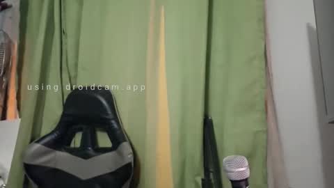 Snapshot of noizemanx chatting on 05-19-26, 05:14 noizemanx online show from 05-19-26, 05:14