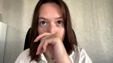 Sofia online show from 06-01-26, 01:07