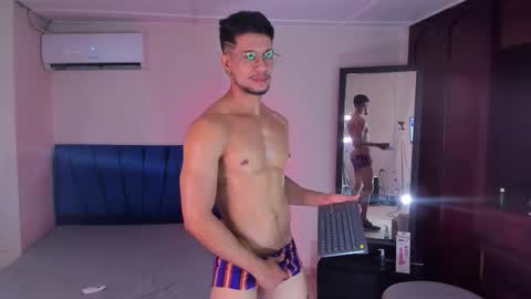 Im Nolan  online show from 02-12-26, 08:37