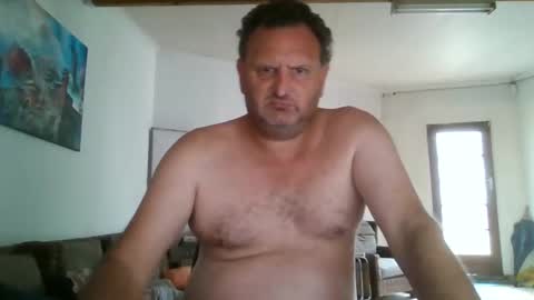 Nollie online show from 02-22-25, 08:29