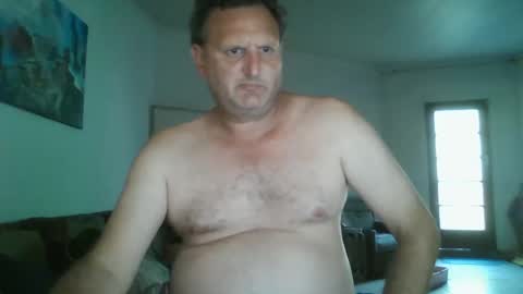 Nollie online show from 03-07-25, 03:07