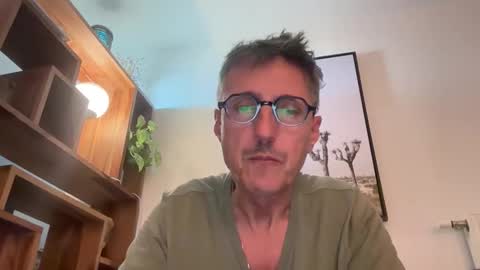 Snapshot of nolo34 chatting on 05-22-26, 10:04 nolo34 online show from 05-22-26, 10:04