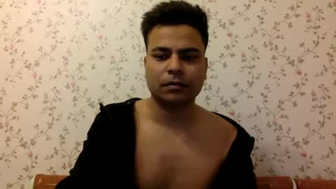 Snapshot of nooneknowsu chatting on 01-06-25, 04:44 Digger online show from 01-06-25, 04:44