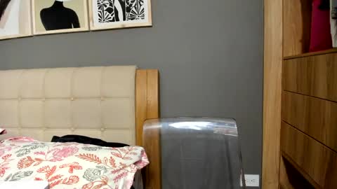 Soy Ash online show from 05-21-26, 02:07