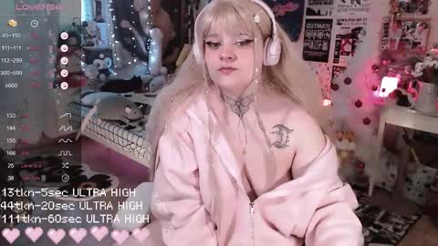 Snapshot of noori_hope chatting on 01-10-26, 12:40 Noori online show from 01-10-26, 12:40