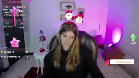 Nora online show from 12-17-24, 08:21