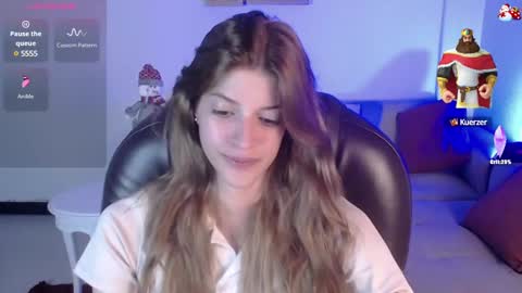 Nora online show from 12-20-24, 09:39