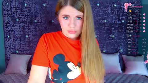 Nora online show from 03-09-26, 02:48