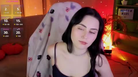Snapshot of noralumi chatting on 06-27-26, 05:45 Nora online show from 06-27-26, 05:45