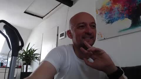 nordicrunner76 online show from 05-21-26, 11:06