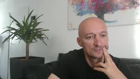 nordicrunner76 online show from 05-25-26, 12:55