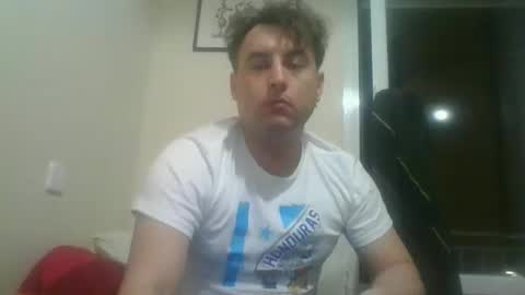 nordikwhitejj online show from 10-19-25, 01:50