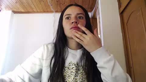 Snapshot of noreen_ chatting on 04-24-26, 05:59 noreen_ online show from 04-24-26, 05:59