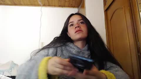 Snapshot of noreen_ chatting on 05-11-26, 02:39 noreen_ online show from 05-11-26, 02:39