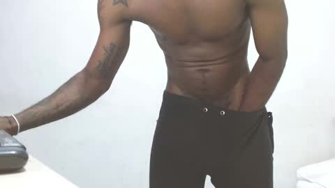 Snapshot of noreno9159 chatting on 02-14-26, 12:02 noreno9159 online show from 02-14-26, 12:02