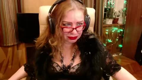 Snapshot of norma_gin chatting on 06-20-26, 06:54 miss Tress online show from 06-20-26, 06:54