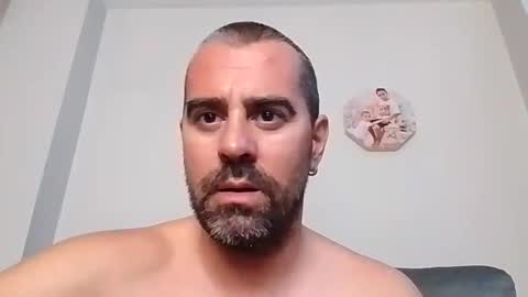 Snapshot of normalito42 chatting on 09-23-25, 12:19 NORMALITO online show from 09-23-25, 12:19