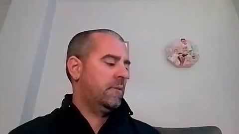 Snapshot of normalito42 chatting on 03-19-26, 01:48 NORMALITO online show from 03-19-26, 01:48