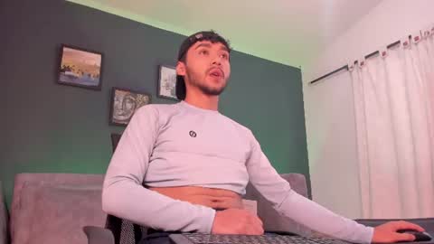 norman_big_cock online show from 06-10-26, 12:04