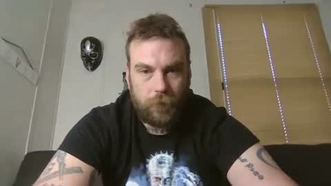 norsirish online show from 10-18-25, 01:23