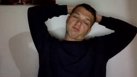 Justin online show from 03-11-25, 02:54