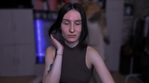 Snapshot of north_valkyrie chatting on 02-14-26, 05:53 Hazel online show from 02-14-26, 05:53