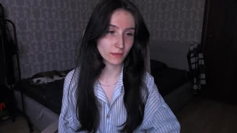 Hazel online show from 05-24-26, 10:15