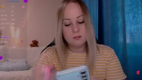 Snapshot of not_nakedcat chatting on 03-15-26, 07:03 hi glad to chat online show from 03-15-26, 07:03