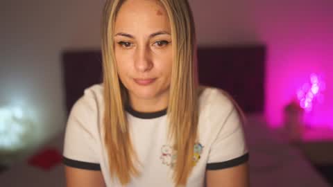 Snapshot of notamericanpie23 chatting on 01-10-25, 02:14 Tina online show from 01-10-25, 02:14