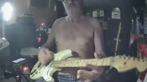 notflamingfart online show from 04-21-26, 08:42