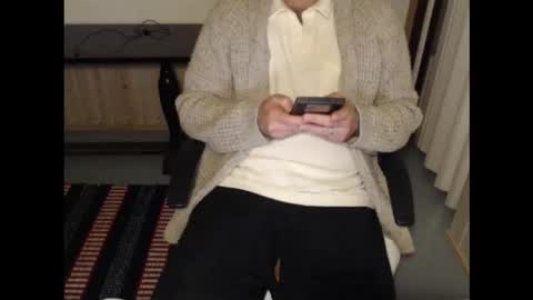 Snapshot of notime4soup chatting on 11-12-25, 02:28 Mr. Soup online show from 11-12-25, 02:28