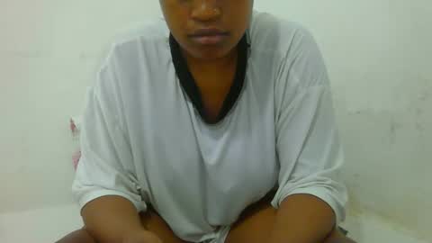 notoy1 online show from 10-07-25, 04:04