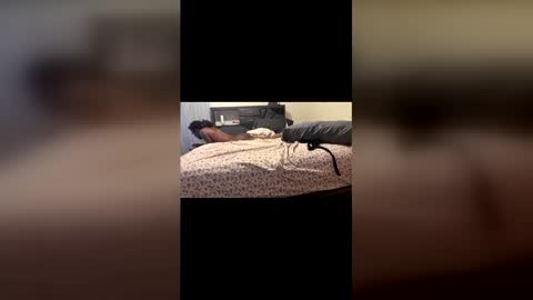 Snapshot of noturaveragemilf chatting on 12-02-25, 10:53 noturaveragemilf online show from 12-02-25, 10:53